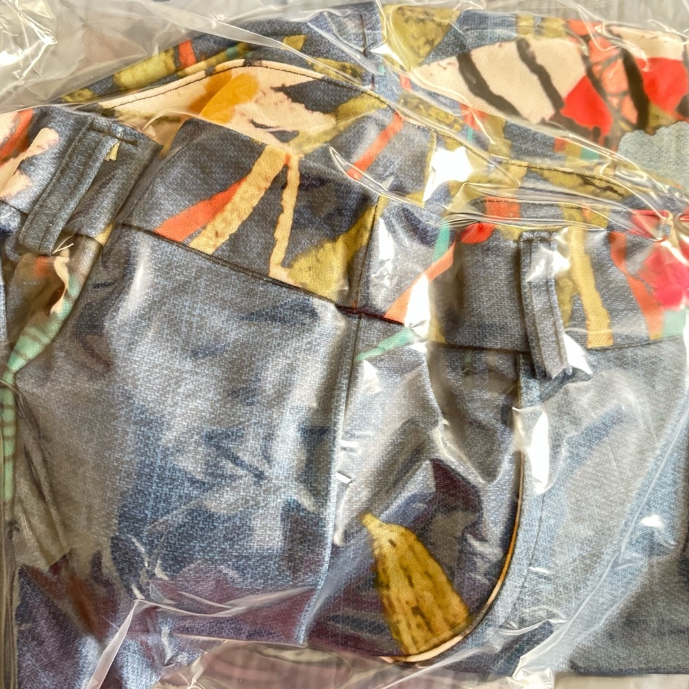 WOMENS LOUNGE AROUND PANTS, size L - Picture 11 of 11